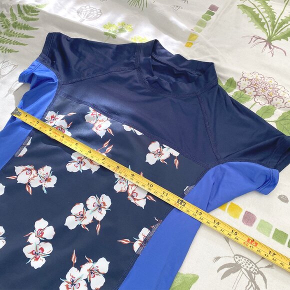 Patagonia Micro Swell MARIPOSA LILY CLASSIC NAVY Rash Guard - Picture 7 of 8